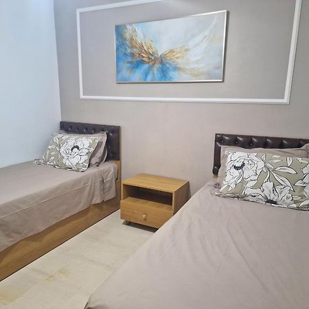 La Perle Bleue Apartment Ла Гулет Екстериор снимка