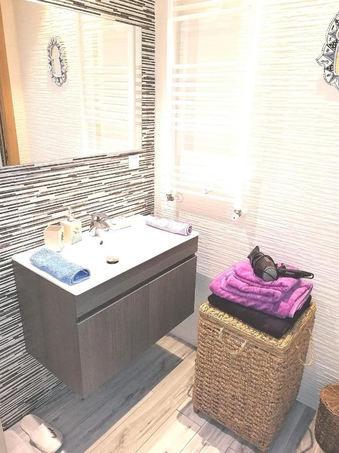 La Perle Bleue Apartment Ла Гулет Екстериор снимка